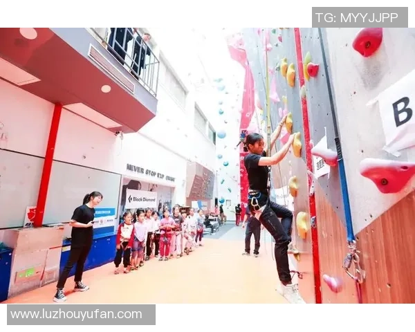 上海攀岩队战术创新引领攀岩竞技新高度取得历史性突破